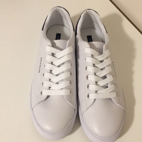 Tommy Hilfiger Shoes - Picture 2 of 3